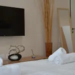 아파트 Dreamscape Komuna E Parisit 티라나